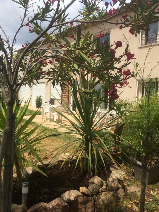 شقة Domaine De Camp Joyeux Puget-Ville المظهر الخارجي الصورة